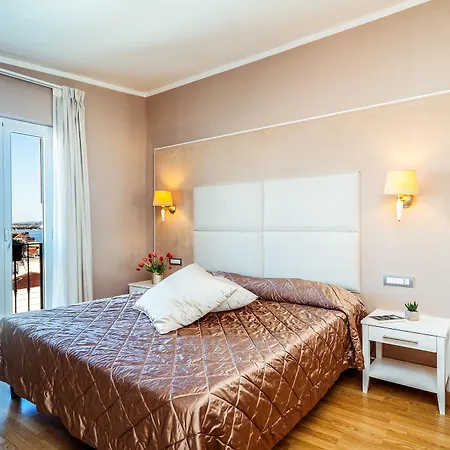 Hotel Centrale Ξενοδοχείο