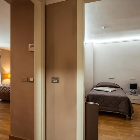 호텔 Hotel Centrale 올비아