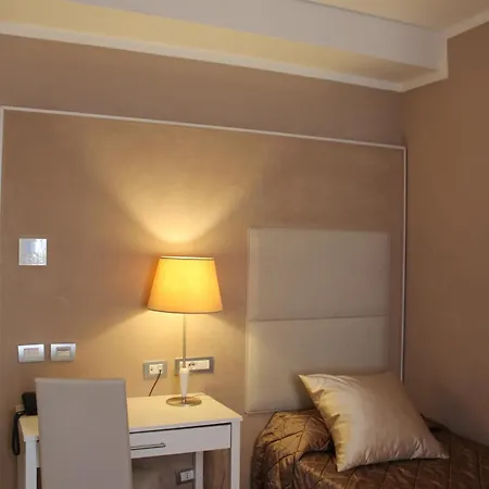 Hotel Centrale 올비아