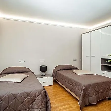 מלון Hotel Centrale