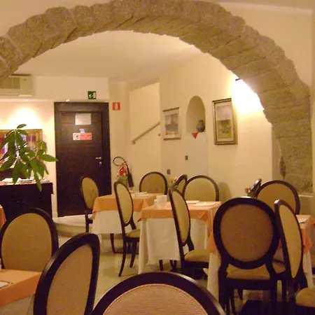 Hotel Centrale 4*