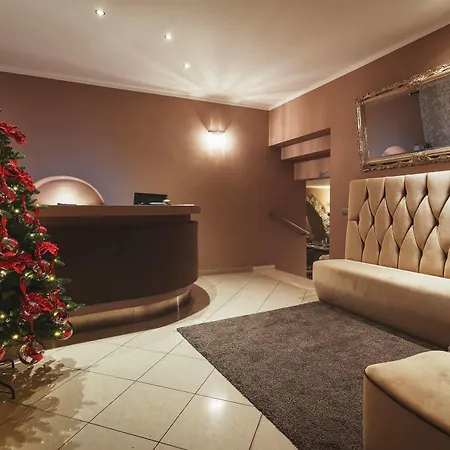 Hotel Centrale 4*